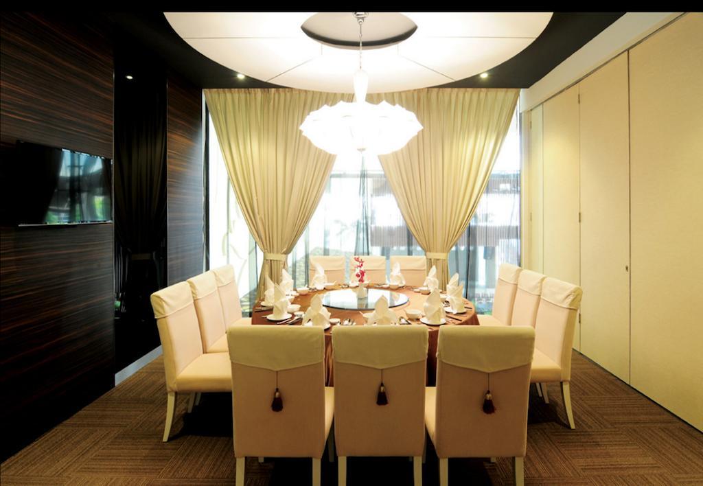 Kings Centre 4*