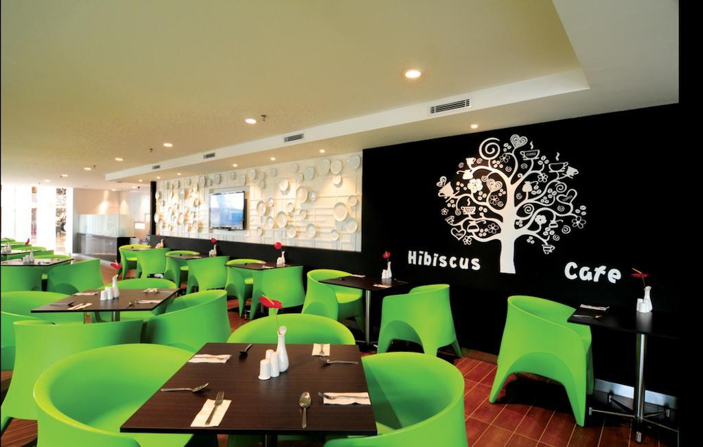 Kings Centre Hotel 4*