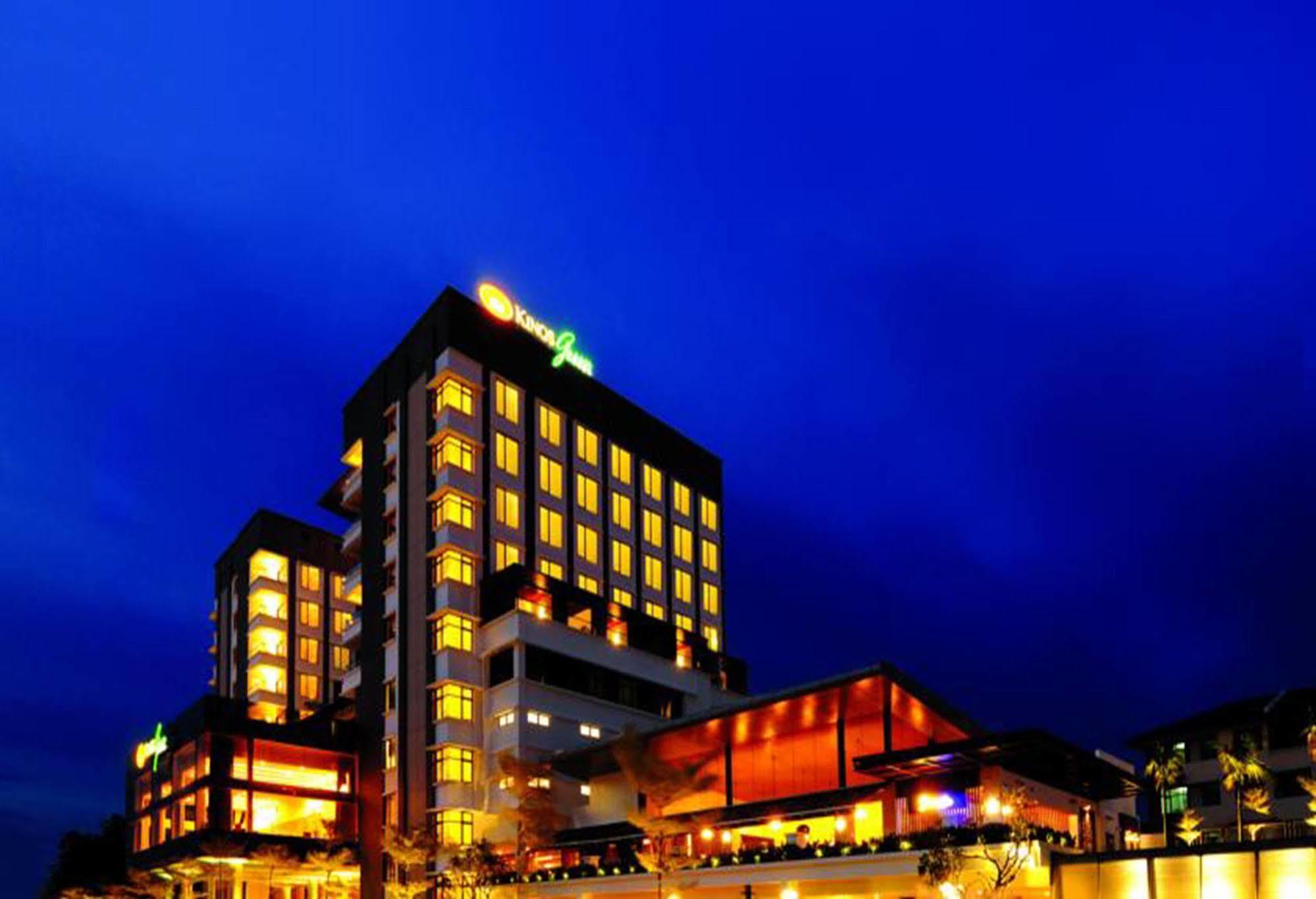 Hotel Kings Centre
