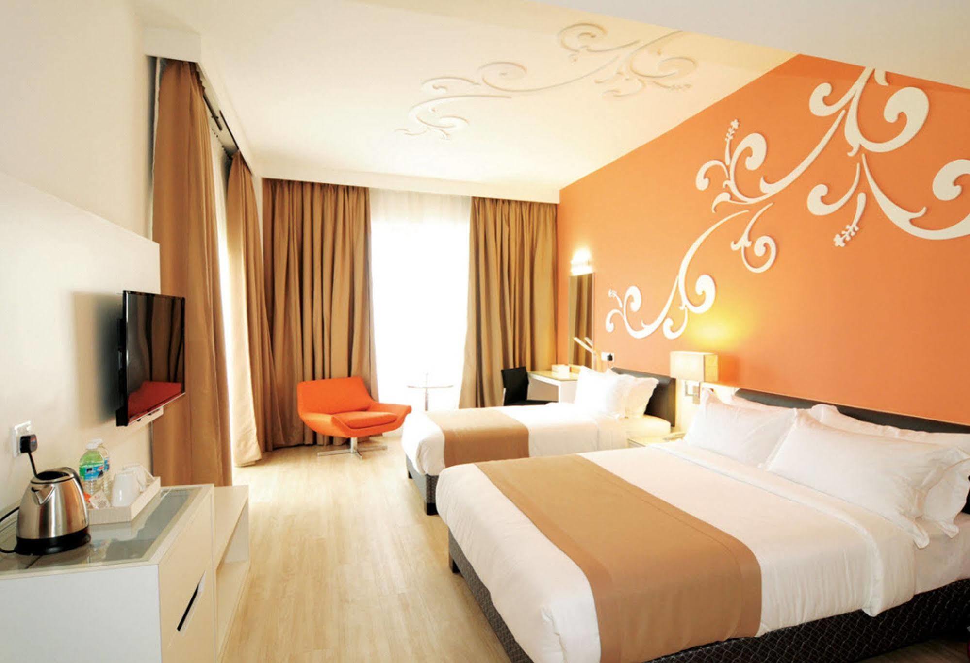 Kings Centre 4*
