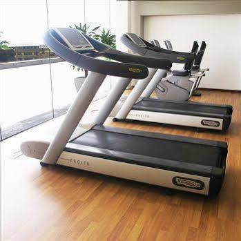 Kings Centre Hotel 4*